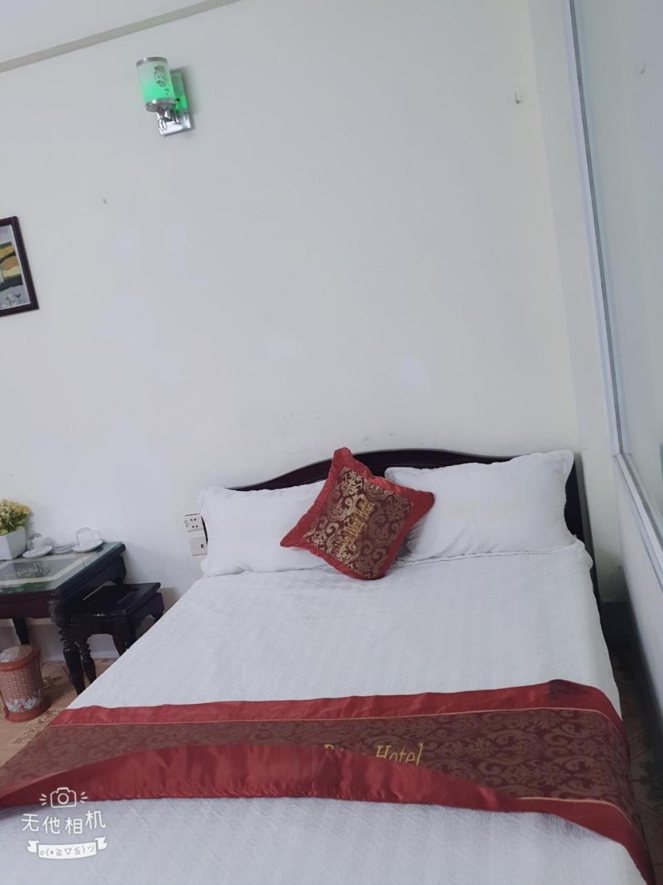 Hotel Khach San Vien Dong Cửa Lò Esterno foto